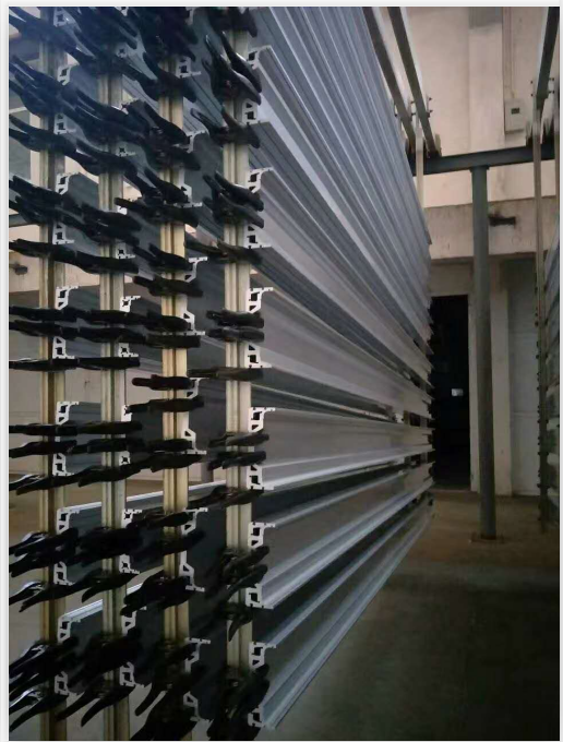工業鋁型材電泳